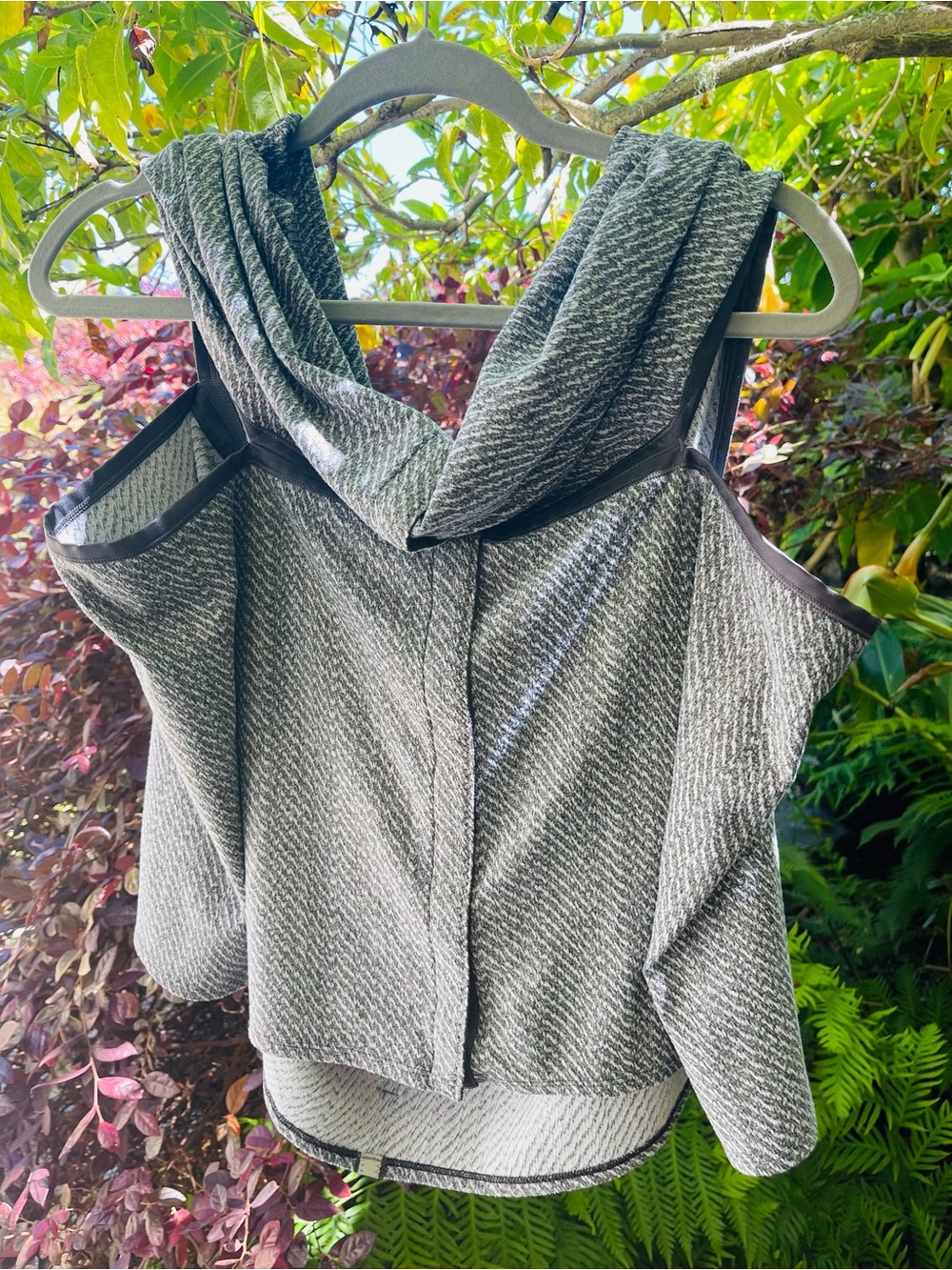 Lululemon Vinyasa Convertible Scarf/Wrap